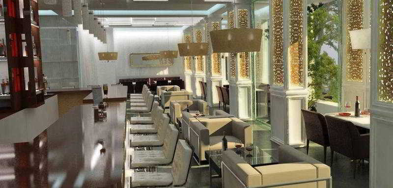 ホテル ラ メゾン ブランシェ チュニス エクステリア 写真 The interior of the restaurant